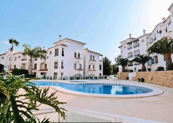 Precioso Apartamento Con Piscina Y Vistas